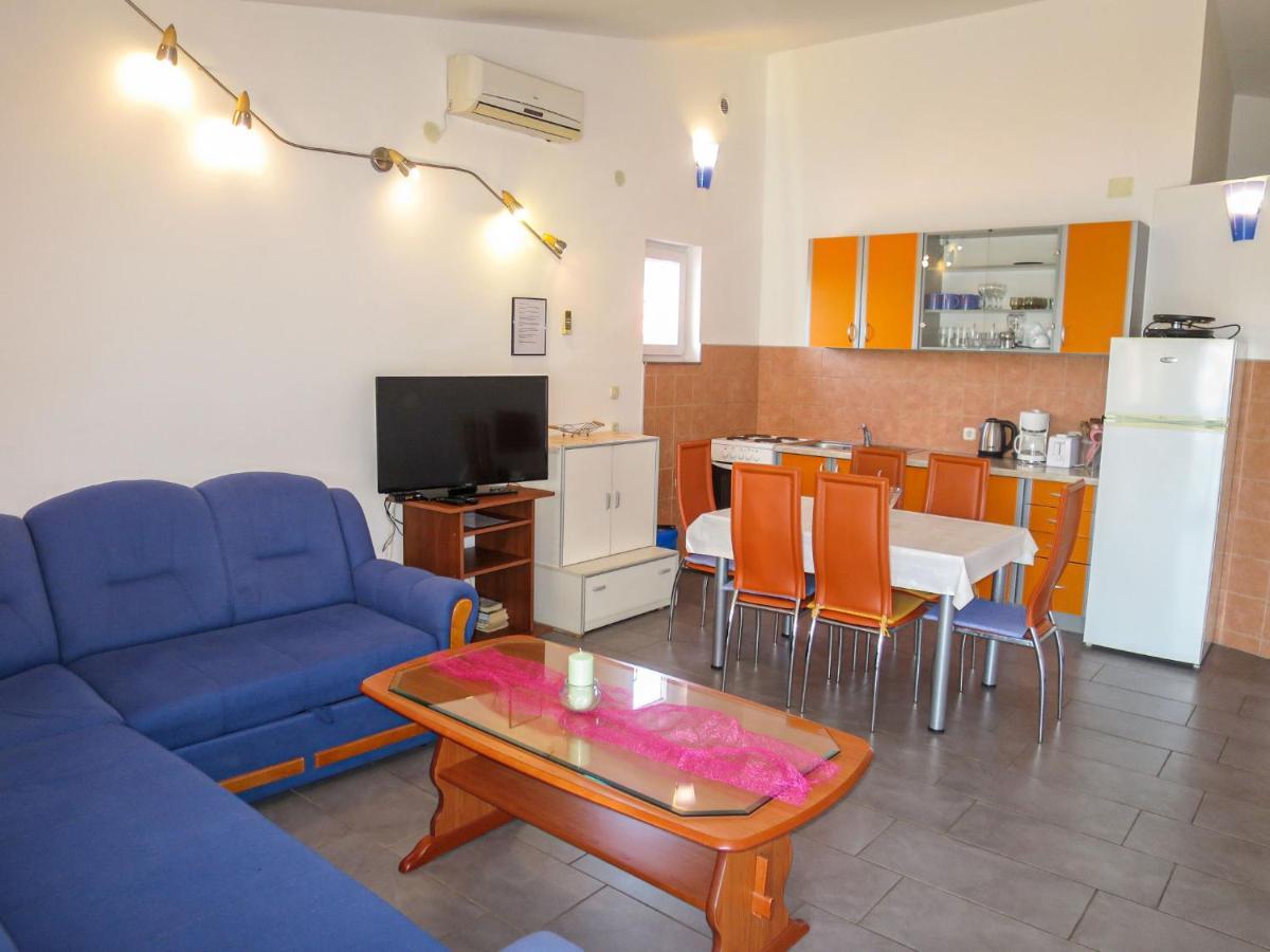 Apartment Ivanka 2 By Interhome Jasenice  Bagian luar foto